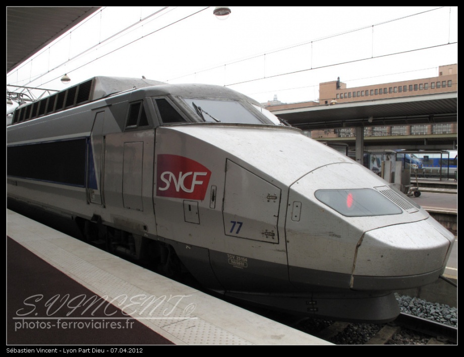 TGV PSE 77Lyon Part-Dieu